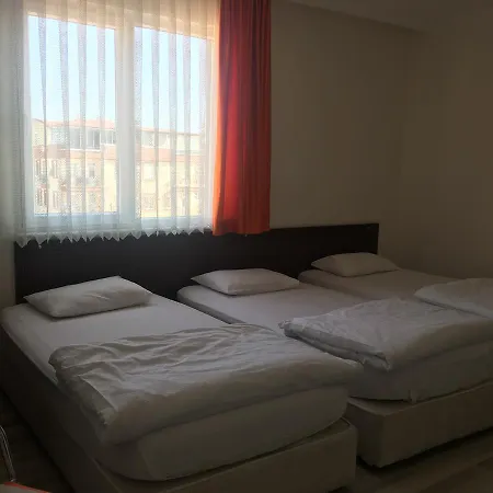 Mutado Отель 2*